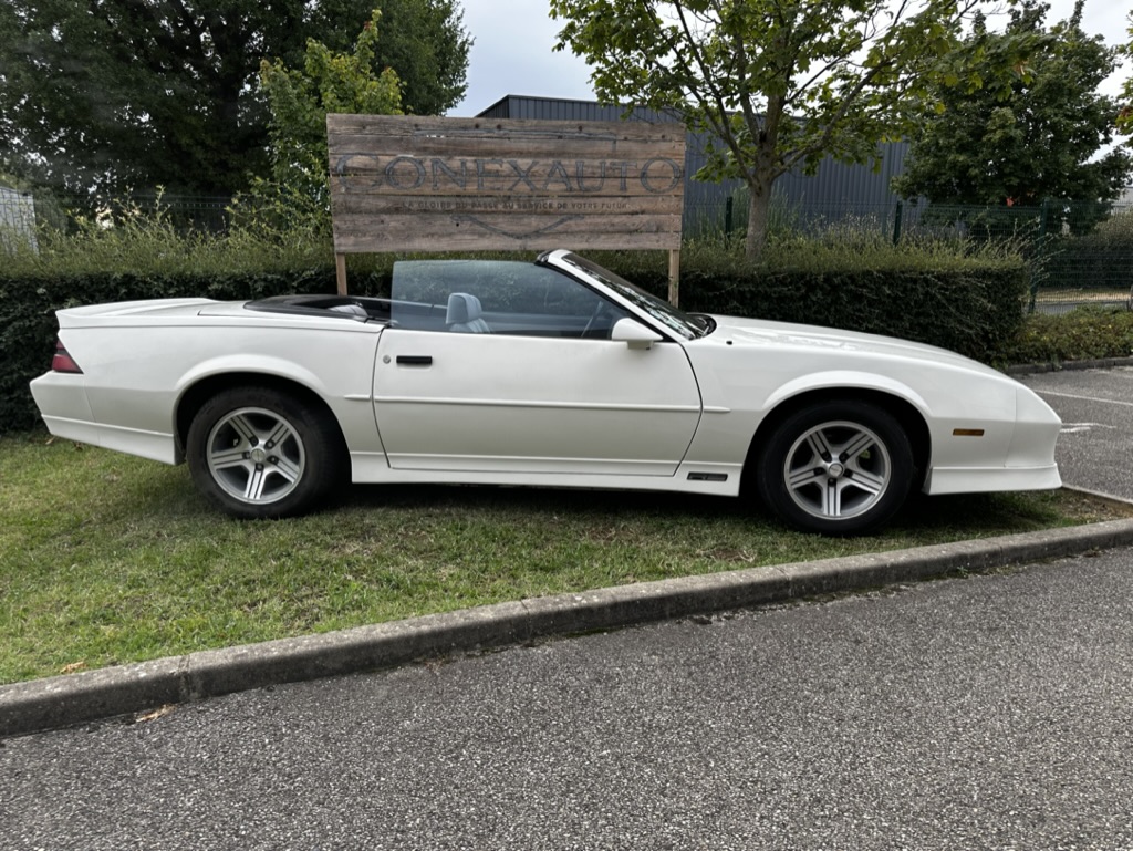 Chevrolet Camaro cabriolet 5.0L RS 1989 — photo 2