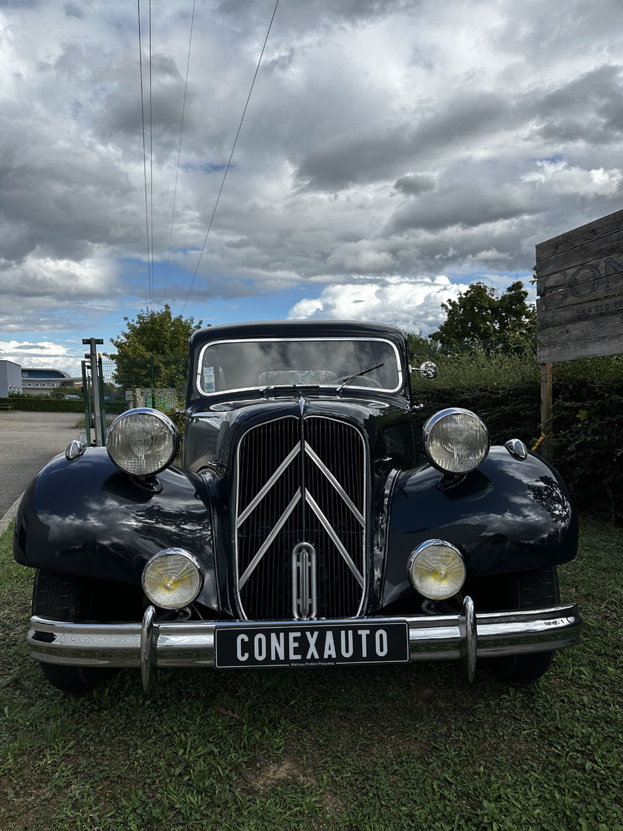 Citroën Traction 11 Familial (8 Places) 1955 — photo 9