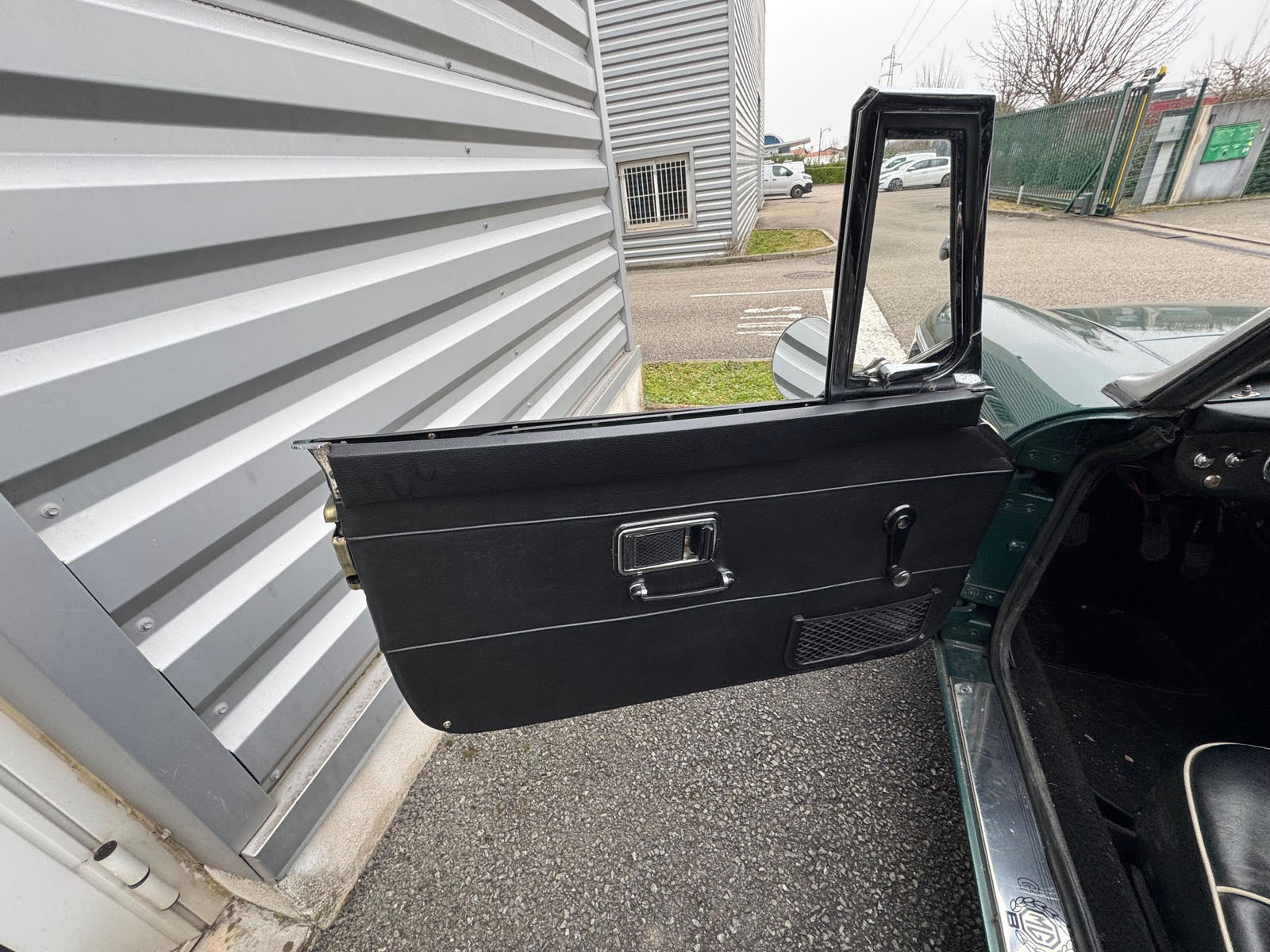MGB 1800 — photo 6