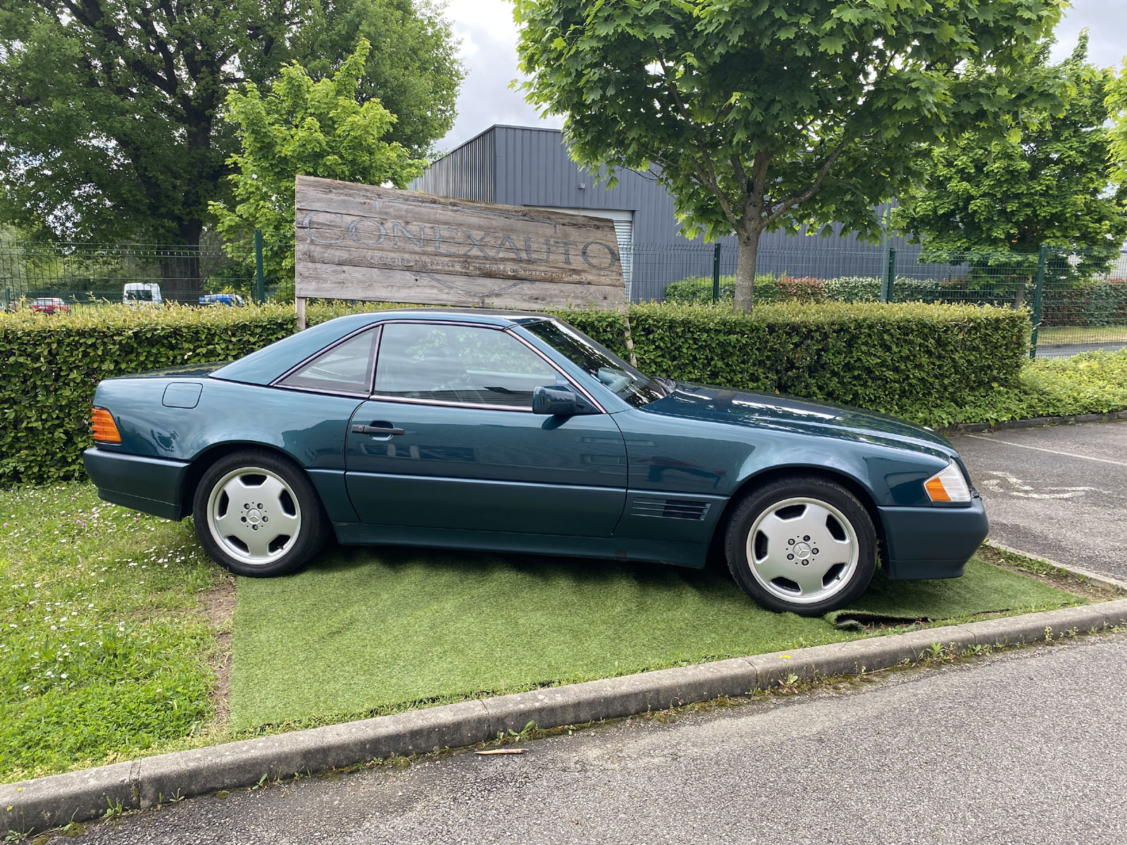 Mercedes-Benz SL 280 1994 — photo 2