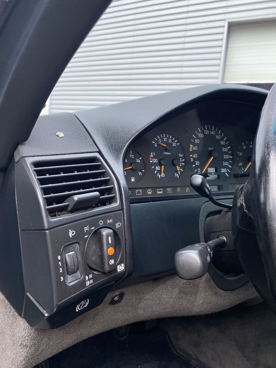 Mercedes-Benz SL 280 1994 — photo 8