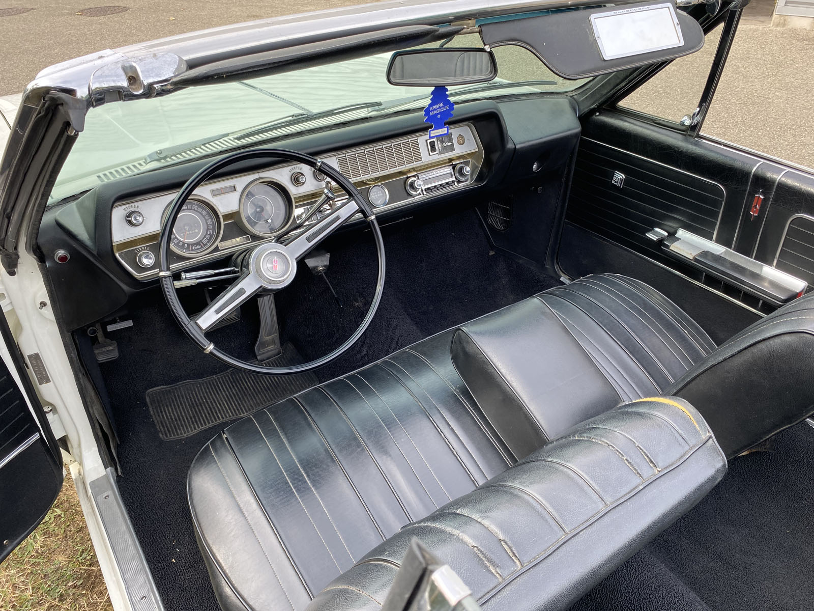 Oldsmobile Cutlass Cabriolet de 1966 — photo 8